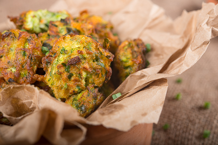 Croquettes de courgettes frites, une recette grecque facile à faire