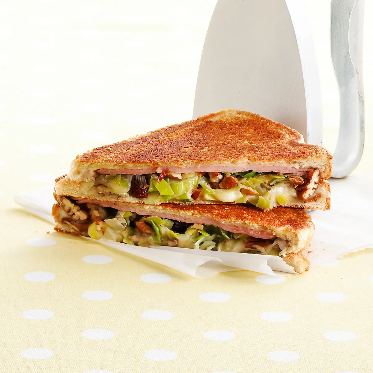 Pressed grilled cheese with leeks