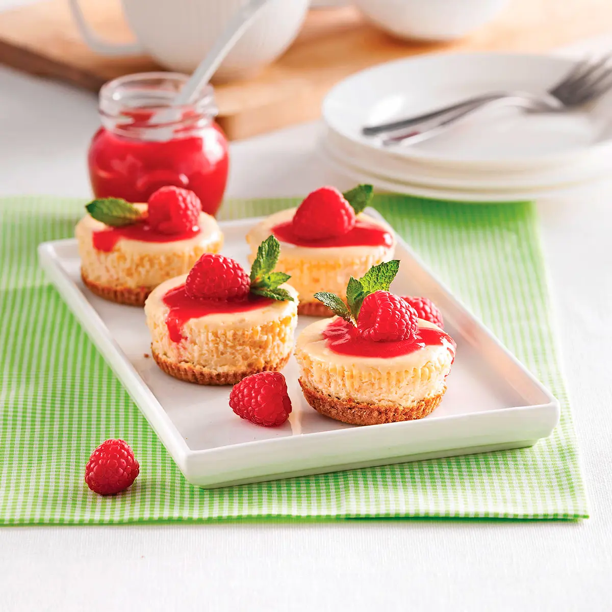 Raspberry mini cheesecakes