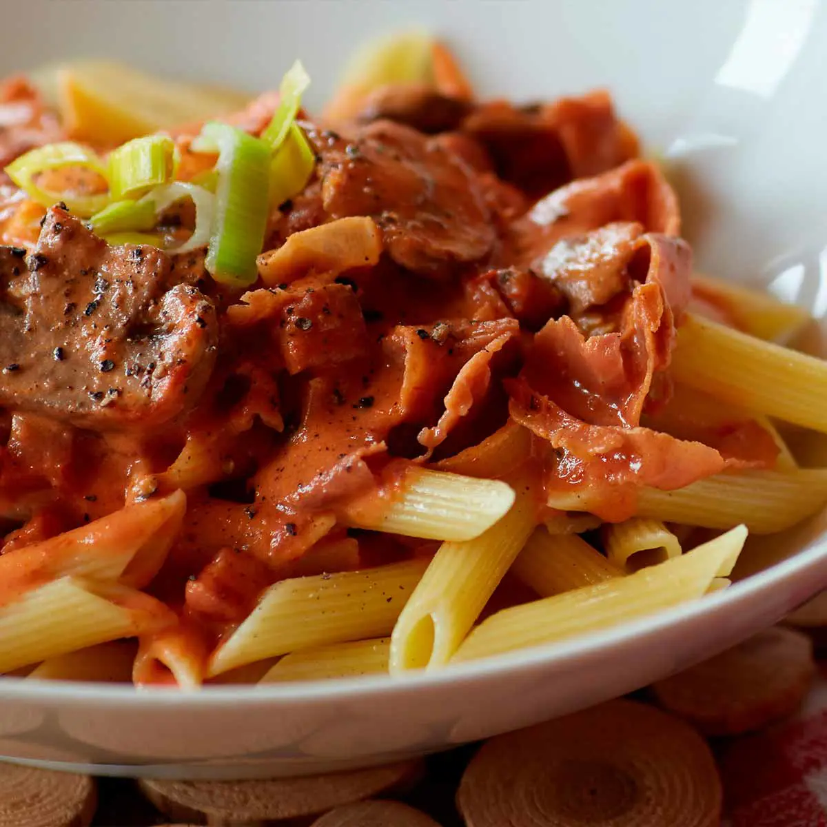 Penne alla Gigi (mushrooms, prosciutto, pancetta)